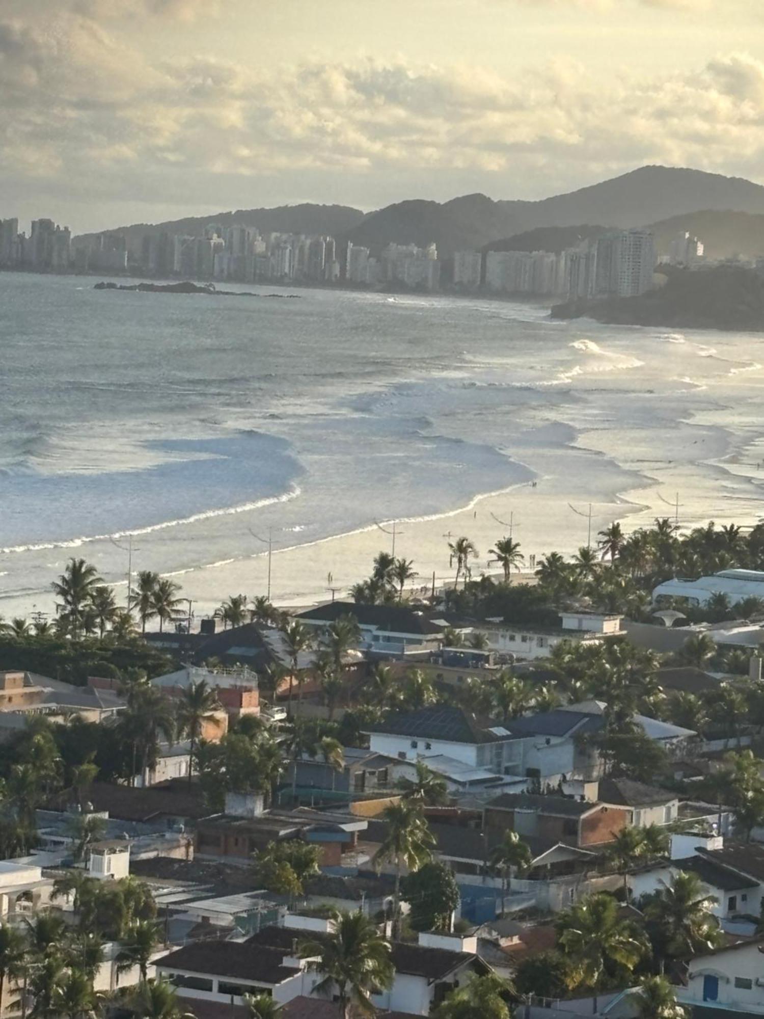Maravilhoso Apartamento Vista Mar Enseada גוארויה מראה חיצוני תמונה